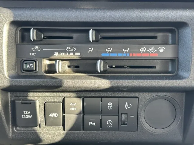 ハイゼット(ダイハツ)スタンダード 農用SP MT 4WD届出済未使用車 19