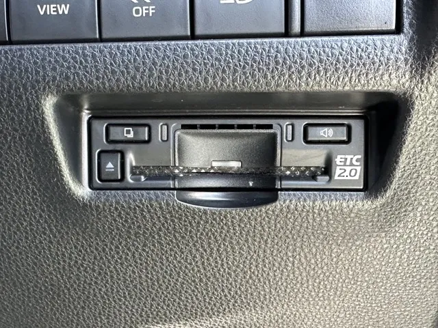 ハリアー(トヨタ)Z レザーパッケージ中古車 14