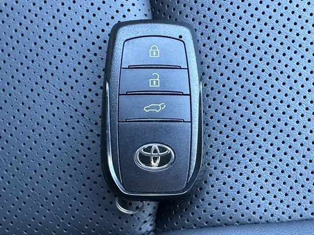 ハリアー(トヨタ)Z レザーパッケージ中古車 27