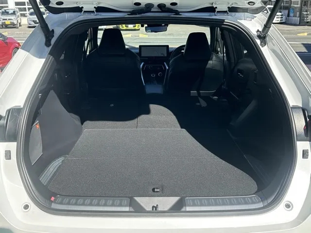 ハリアー(トヨタ)Z レザーパッケージ中古車 7