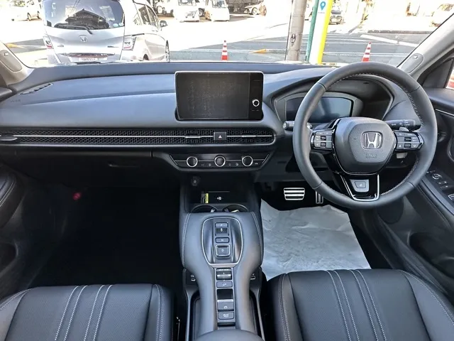 ZR-V(ホンダ)e：HEV Z登録済未使用車 5