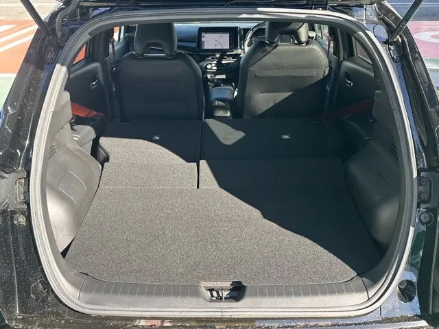 オーラ(ニッサン)ニスモ チューンドeパワー 4WD中古車 9