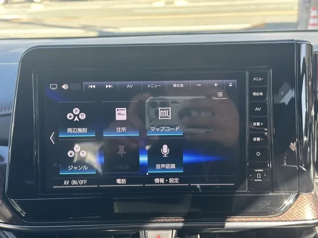 オーラ(ニッサン)ニスモ チューンドeパワー 4WD中古車 20