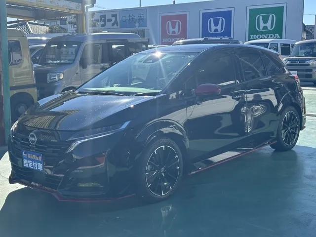 オーラ(ニッサン)ニスモ チューンドeパワー 4WD中古車 2