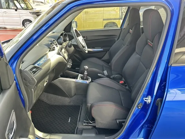 スイフト(スズキ)ファイナルエディション登録済未使用車 3