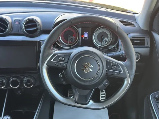 スイフト(スズキ)ファイナルエディション登録済未使用車 6