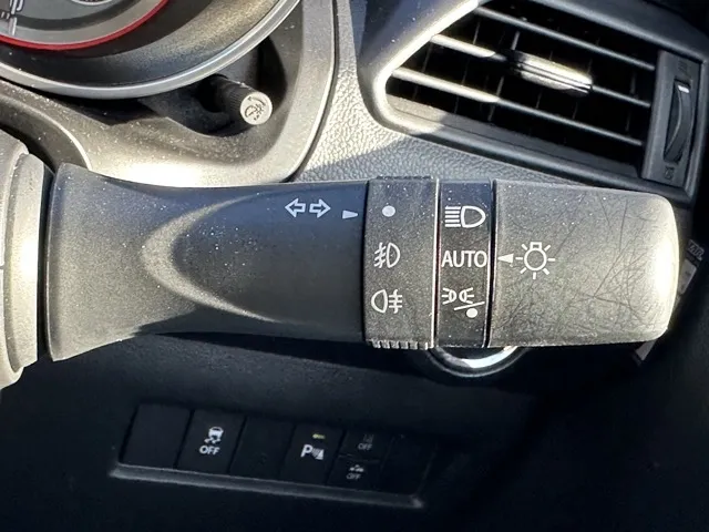 スイフト(スズキ)ベースグレード　セーフティサポート　AT中古車 19