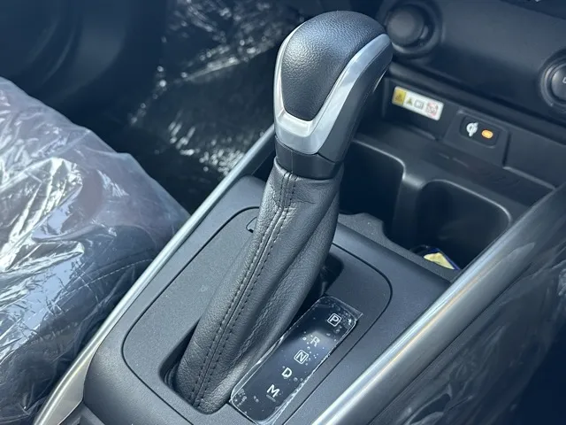 フロンクス(スズキ)ベースグレード登録済未使用車 25