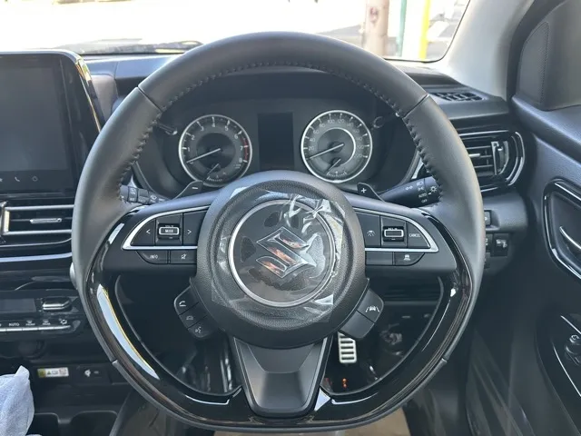 フロンクス(スズキ)ベースグレード登録済未使用車 6