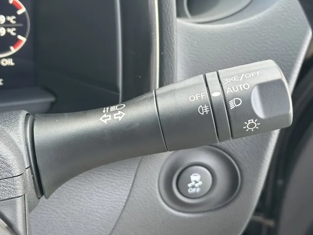 フェアレディZ(ニッサン)バージョンST 6MT登録済未使用車 14