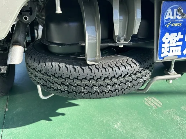 キャリートラック(スズキ)KC 2WD 5MT届出済未使用車 9