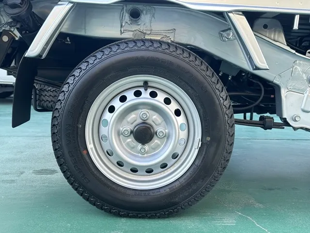 ハイゼット(ダイハツ)ジャンボ エクストラ AT 2WD届出済未使用車 10