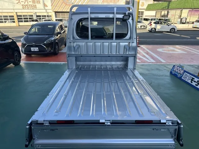 ハイゼット(ダイハツ)ジャンボ エクストラ AT 2WD届出済未使用車 8