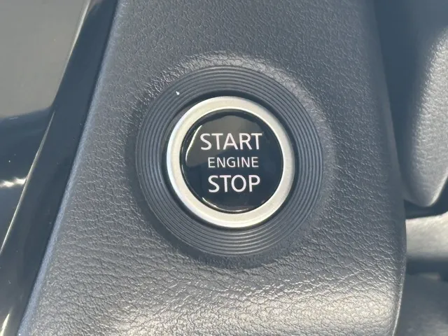 デリカミニ(三菱)G届出済未使用車 21