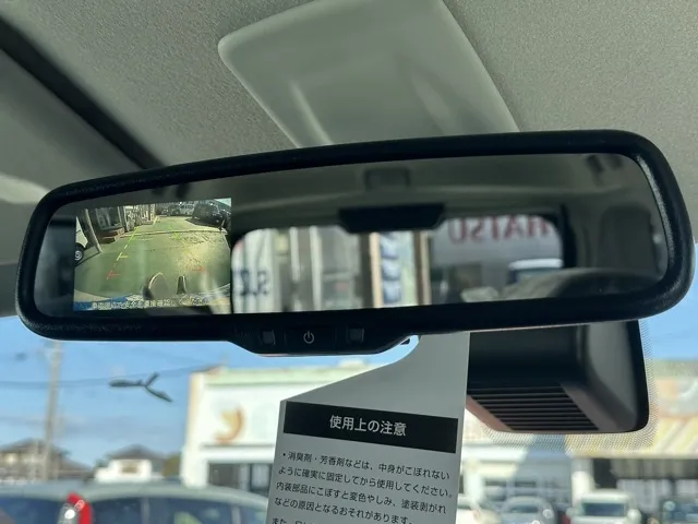 デリカミニ(三菱)G届出済未使用車 23