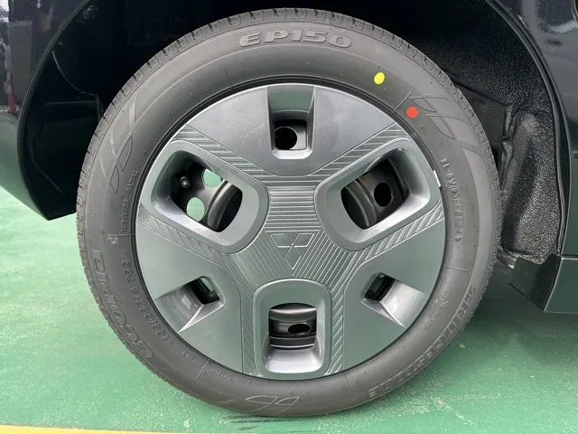 デリカミニ(三菱)G届出済未使用車 11