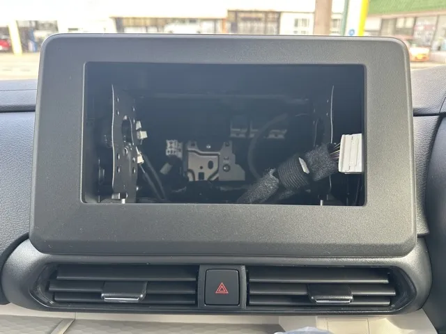 デリカミニ(三菱)G届出済未使用車 20