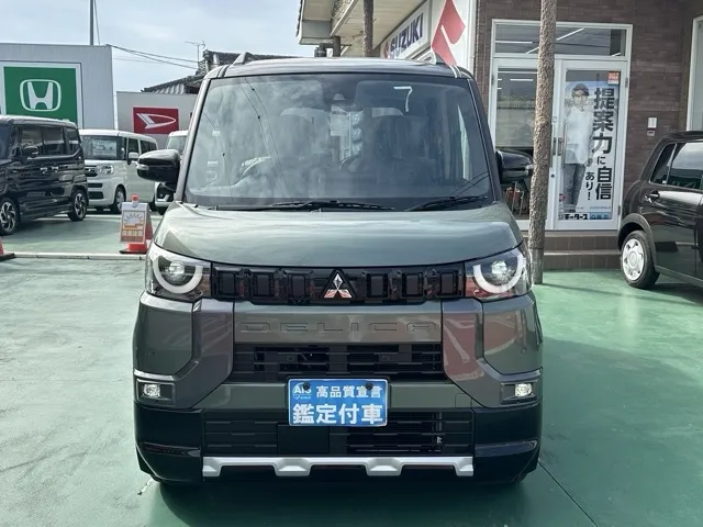 デリカミニ(三菱)G届出済未使用車 24