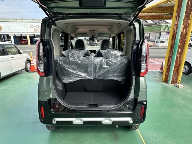 デリカミニ(三菱)G届出済未使用車 7