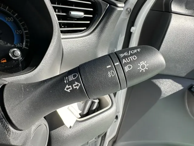 デリカミニ(三菱)G届出済未使用車 14