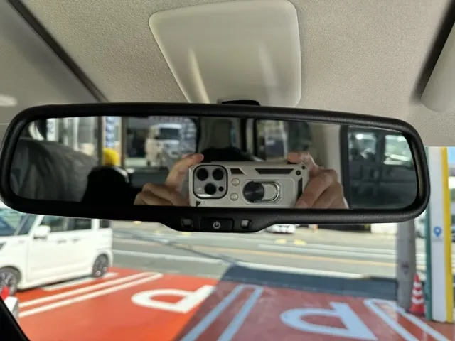 デリカミニ(三菱)G届出済未使用車 18