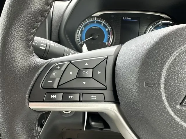 デリカミニ(三菱)G届出済未使用車 16