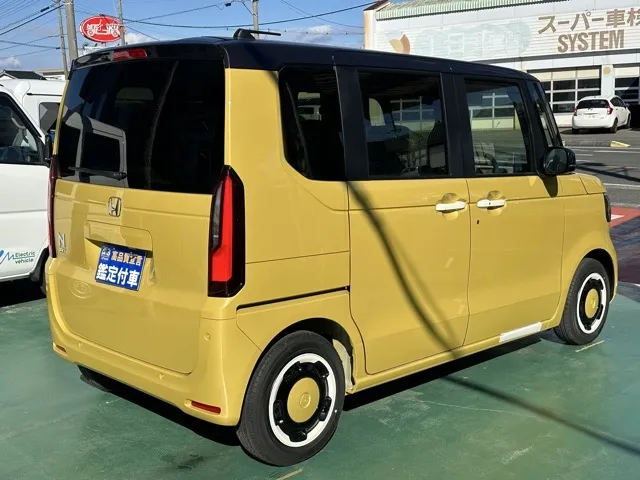 N-BOX(ホンダ)N-BOX ファッションスタイル届出済未使用車 10