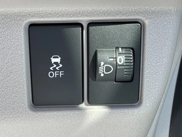 N-BOX(ホンダ)N-BOX ファッションスタイル届出済未使用車 14