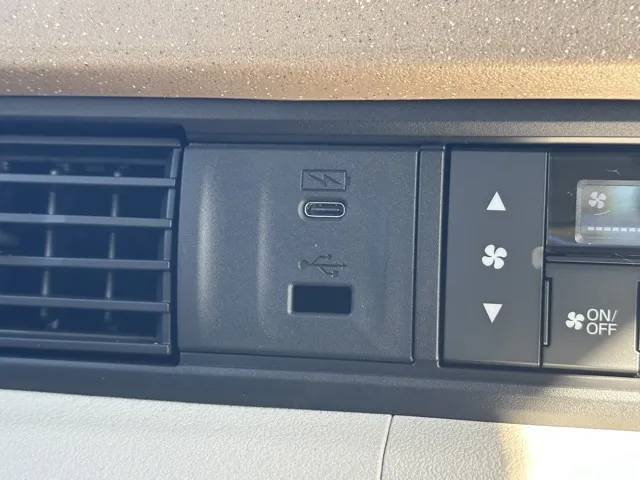 N-BOX(ホンダ)N-BOX ファッションスタイル届出済未使用車 17