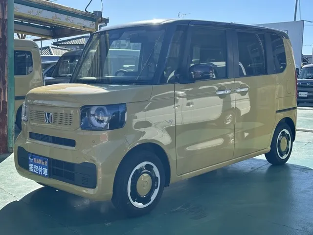 N-BOX(ホンダ)N-BOX ファッションスタイル届出済未使用車 1