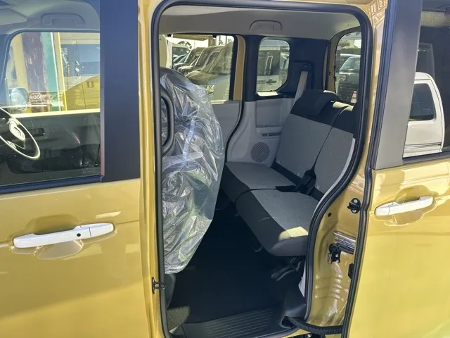 N-BOX(ホンダ)N-BOX ファッションスタイル届出済未使用車 4