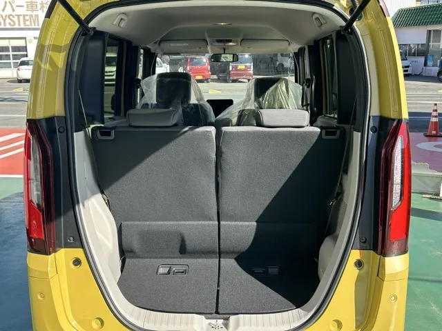 N-BOX(ホンダ)N-BOX ファッションスタイル届出済未使用車 8