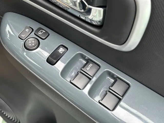 ワゴンRスマイル(スズキ)ハイブリッドX届出済未使用車 11