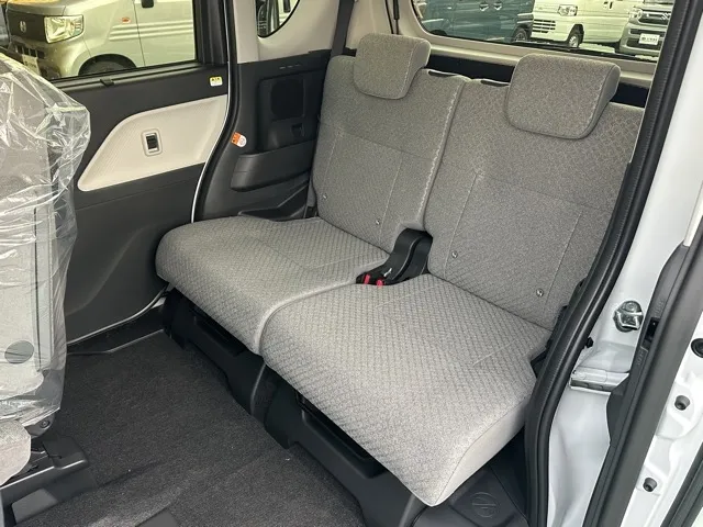 タント(ダイハツ)X届出済未使用車 4