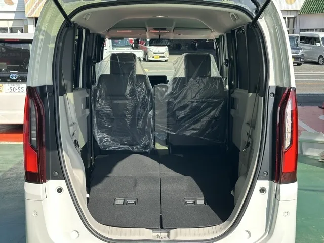 N-BOX(ホンダ)N-BOX コンフォートＰ届出済未使用車 11