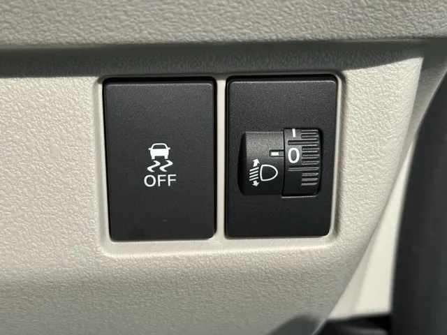 N-BOX(ホンダ)N-BOX コンフォートＰ届出済未使用車 16