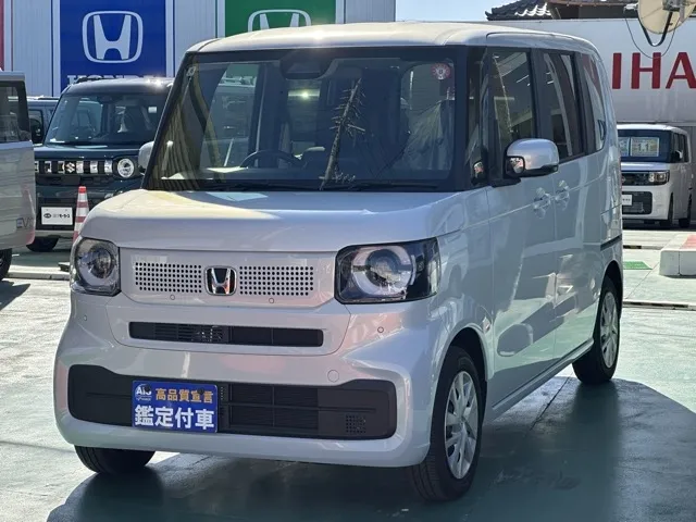 N-BOX(ホンダ)N-BOX コンフォートＰ届出済未使用車 1
