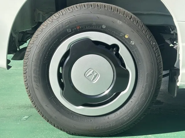 N-VAN(ホンダ)FUNターボ届出済未使用車 13