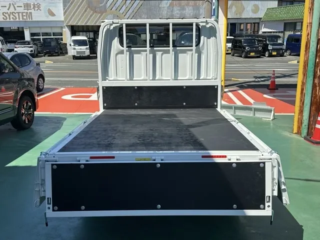 キャンター(三菱)Wキャブ　２ｔ　ATレンタ登録済未使用車 12