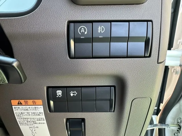 キャンター(三菱)Wキャブ　２ｔ　ATレンタ登録済未使用車 18