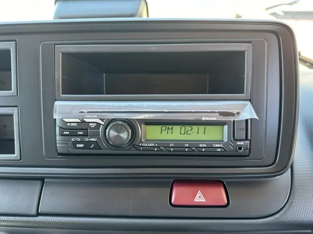 キャンター(三菱)Wキャブ　２ｔ　ATレンタ登録済未使用車 19