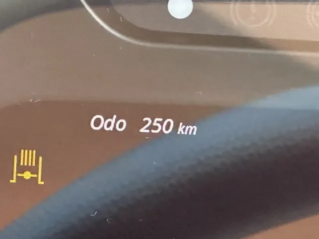 キャンター(三菱)Wキャブ　２ｔ　ATレンタ登録済未使用車 26