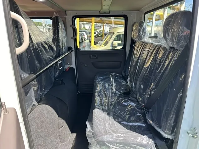 キャンター(三菱)Wキャブ　２ｔ　ATレンタ登録済未使用車 4