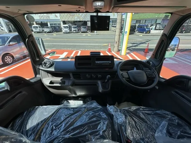 キャンター(三菱)Wキャブ　２ｔ　ATレンタ登録済未使用車 5