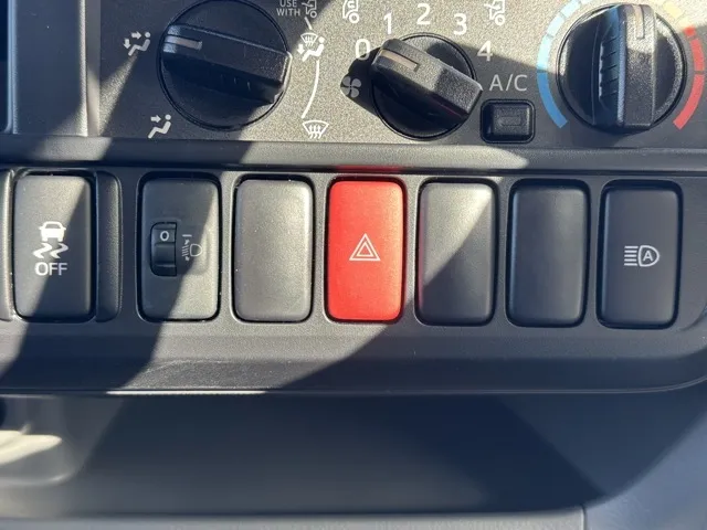 ダイナトラック(トヨタ)ジャストロー 1.25t 5MT登録済未使用車 21