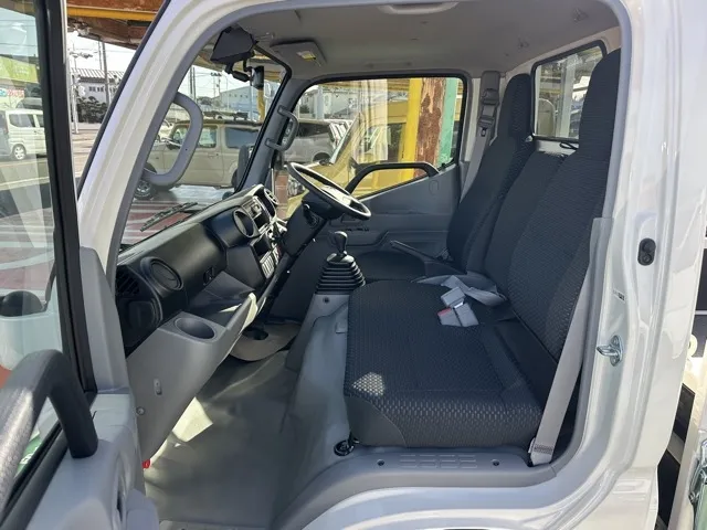 ダイナトラック(トヨタ)ジャストロー 1.25t 5MT登録済未使用車 3