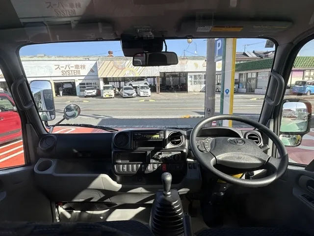 ダイナトラック(トヨタ)ジャストロー 1.25t 5MT登録済未使用車 4