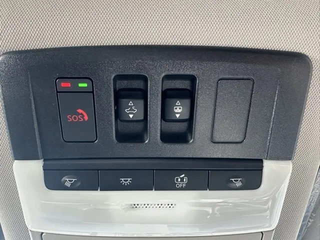 エクストレイル(ニッサン)G e-4ORCE サンルーフ ルーフレール ナッパレザー BOSE登録済未使用車 22