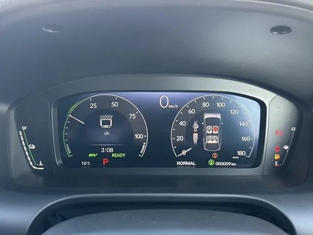 ZR-V(ホンダ)e：HEV Z登録済未使用車 16