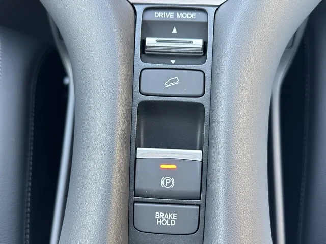 ZR-V(ホンダ)e：HEV Z登録済未使用車 24